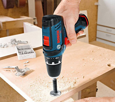 Máy khoan pin Bosch